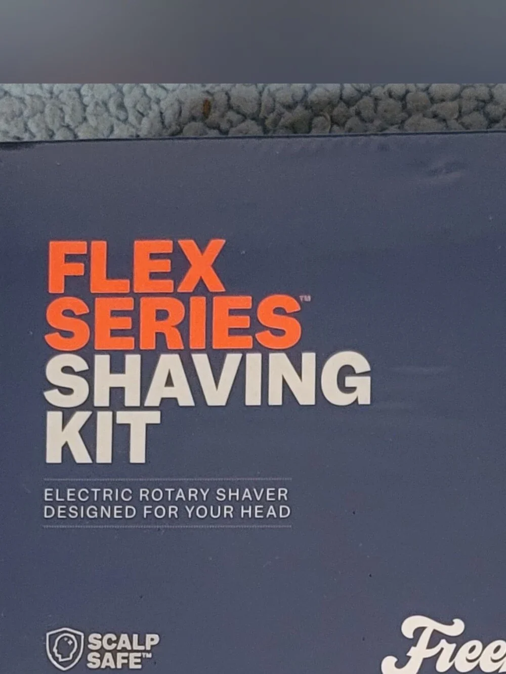 Freebird Flex Men's Shaving Kit  With Charging Dock And Blade Refill - NISP